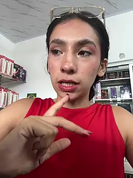lunaluxury22 webcam