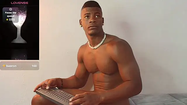 Lebron_black_ webcam