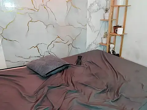 Nahomi_hot_77 webcam