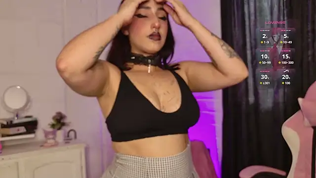 Nyx_Blackmoon webcam