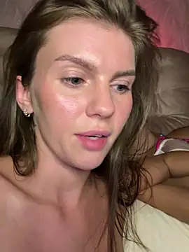 BloomingOfVanessa webcam