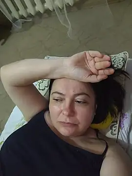 emmaemmy40 - EmmaEmmy40's free webcam - UK Sex Cams