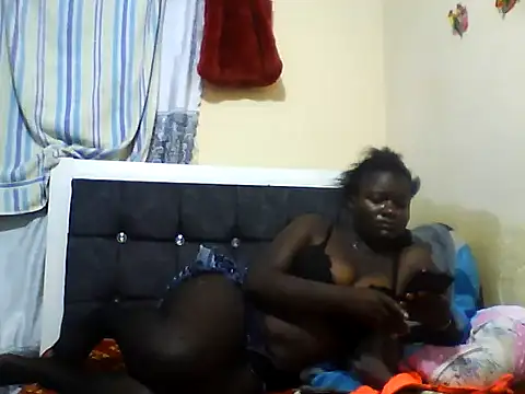 sexyslyy webcam