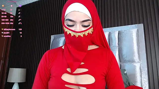 Zahra_milks webcam