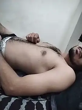 Mr_Hotyy webcam