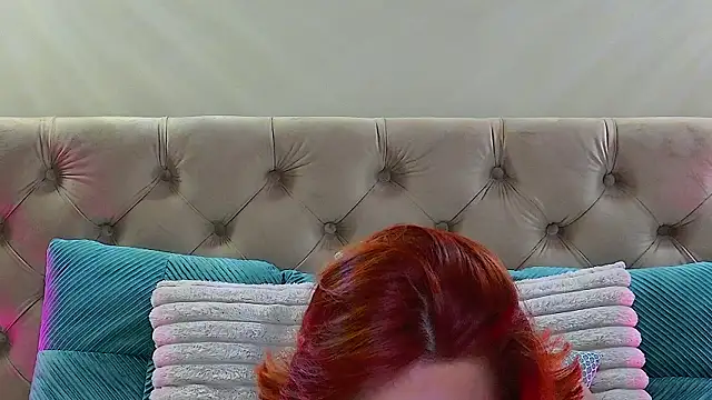 LaraQ webcam