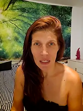 Lenchen_ live cam on StripChat