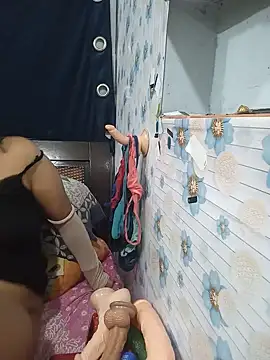 tina8th webcam