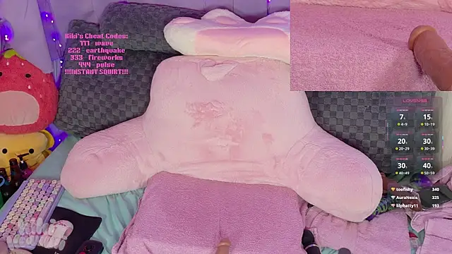 KawaiiKiki_247 webcam