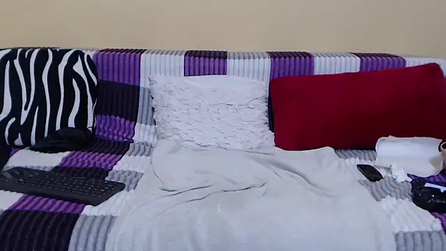 christine33 webcam