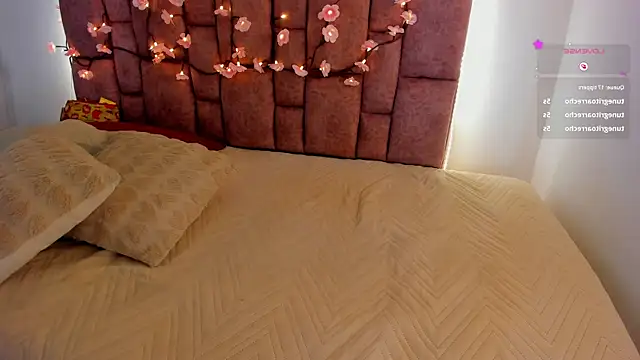 SunnyLeonz webcam