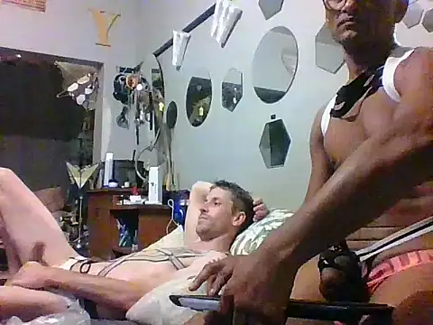 Lulu_Love_69 webcam