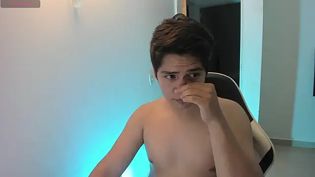 Asta_YunoXXX webcam