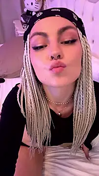 lerafox (F young) - topless