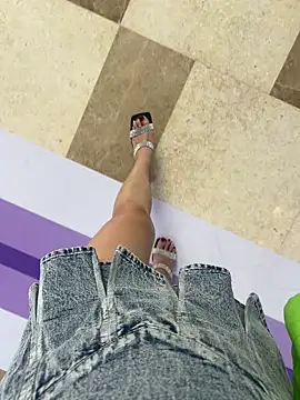 yimisun01 live sex cam
