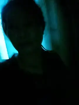 BlueGirlyeah webcam