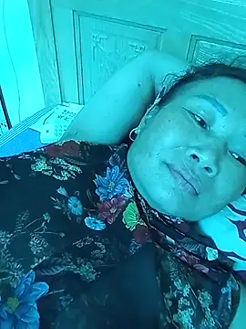 BlueGirlyeah webcam