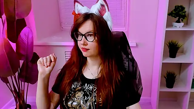 CarolGiggly webcam