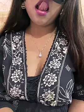 Cute-Ananyaa webcam