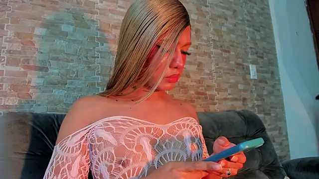 Dreams_Chloe webcam