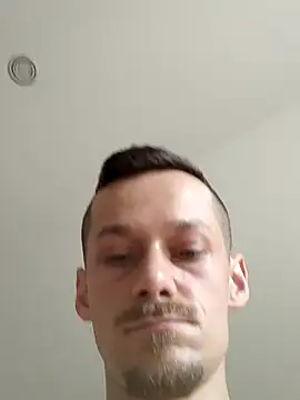 Crazzy_Maiky webcam