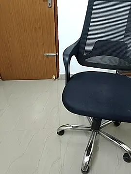 Reshma-09 webcam