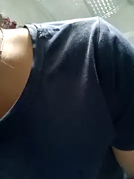 nana_nana99 webcam