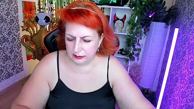 Joana_Woods webcam