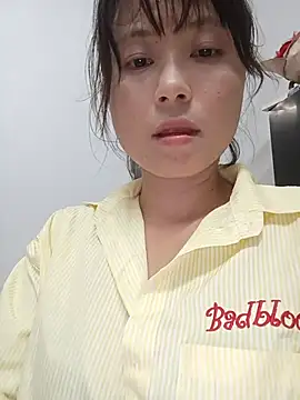 Linda-yiyi webcam