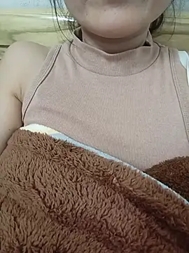 Linda-yiyi webcam