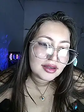 Fetichista23 live cam on StripChat