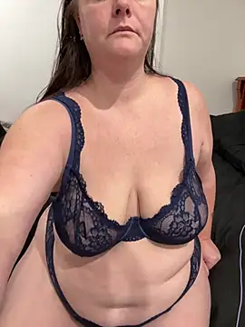 carinabro10 webcam