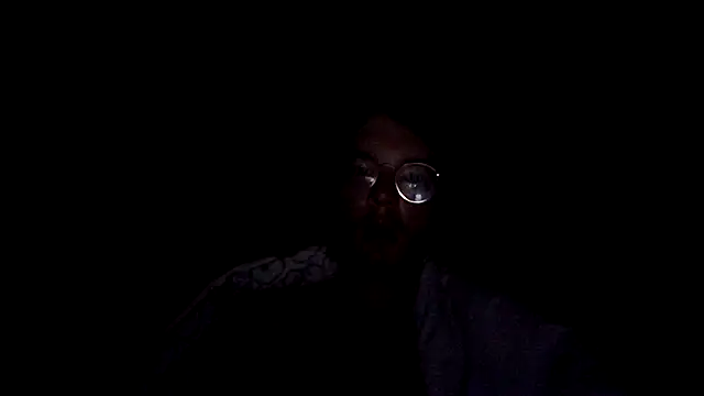 KinkyKittyBoy webcam
