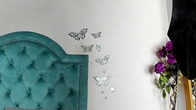 Charlie_Latino webcam