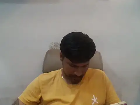 Aloneisbest webcam