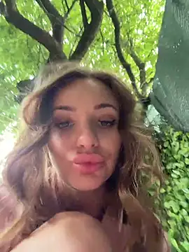 Night_dreams live sex cam
