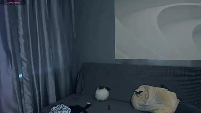 TarynPalek webcam