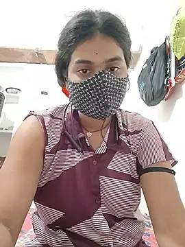 Cut_madhuri webcam
