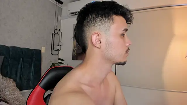 Alhan_Twink webcam