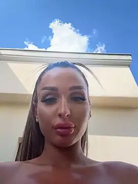 ArianaXO_ webcam