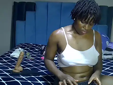 melanin_moon webcam