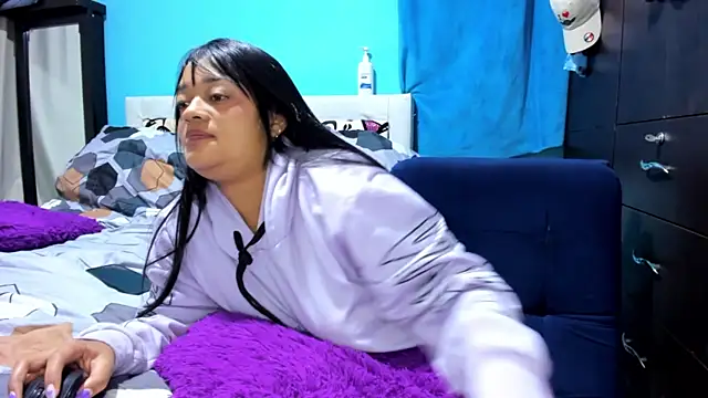 LazyandSniffer28 webcam