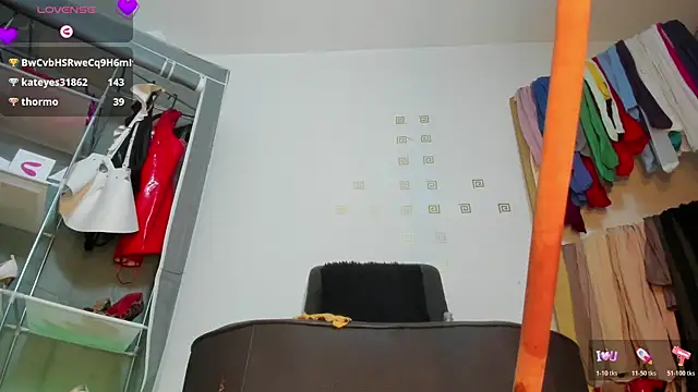 violetmontan webcam
