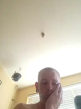 piercingpik webcam