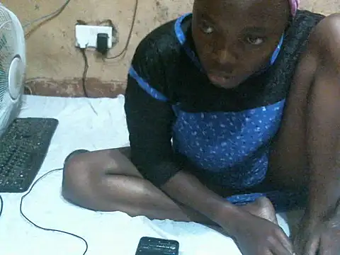 SEXY-NAIMA webcam