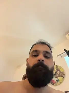 thatbearddude (M young) - Underwear sniff
