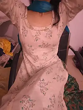 zoya_baby_ webcam