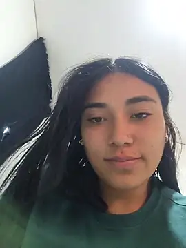 Kayle_Aurora webcam