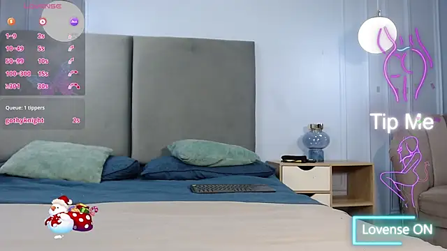 AlishaMonroe_ webcam
