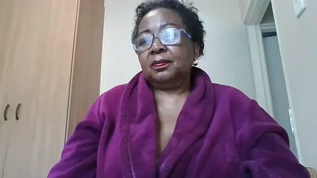 KinkyRicoSaisyours webcam